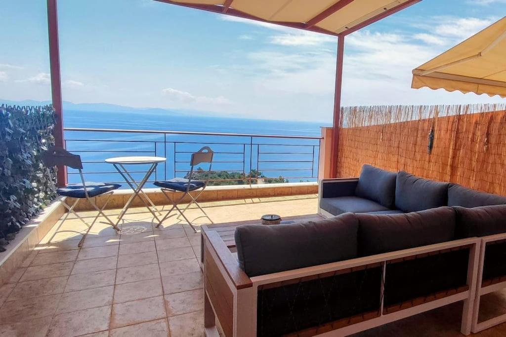Simply Meraki Gytheian Apt With Panoramic Sea View Гитио Екстериор снимка