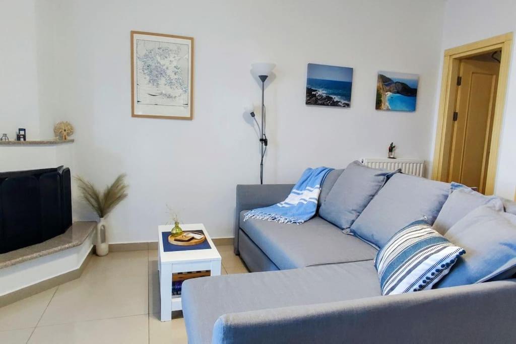 Simply Meraki Gytheian Apt With Panoramic Sea View Гитио Екстериор снимка