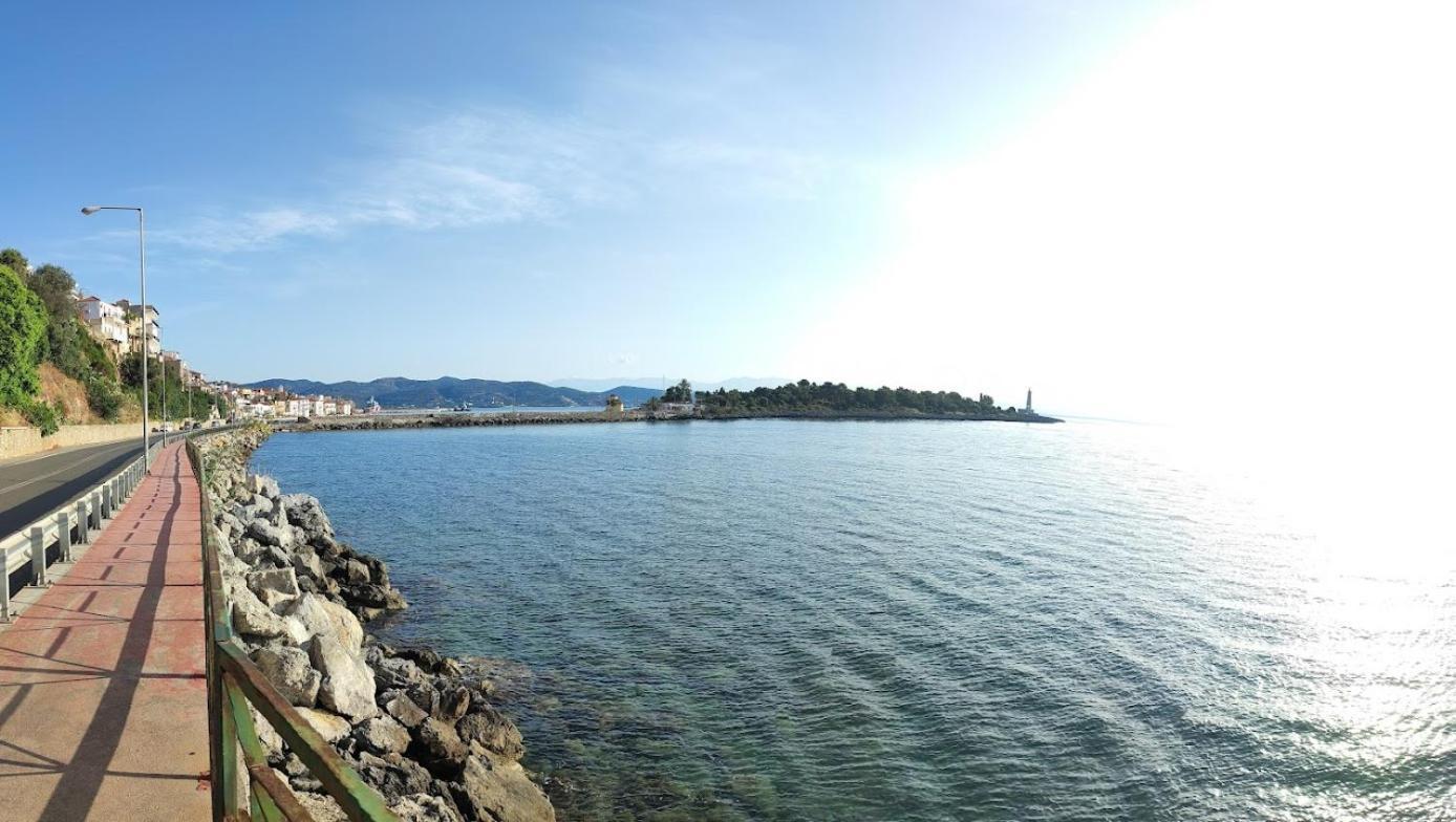 Simply Meraki Gytheian Apt With Panoramic Sea View Гитио Екстериор снимка